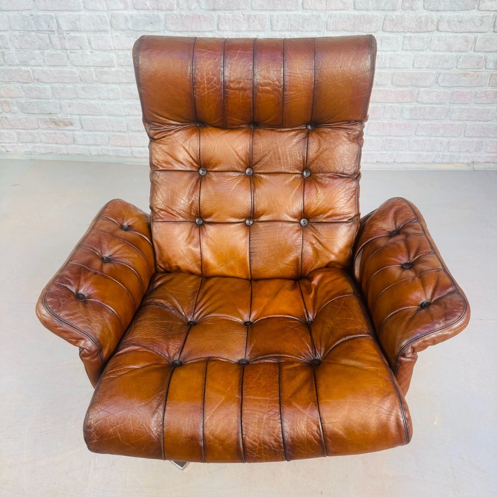 Vintage 60s Søren Nissen & Ebbe Gehl Swivel Lounge Chair By Jeki Møbler photo vinterior