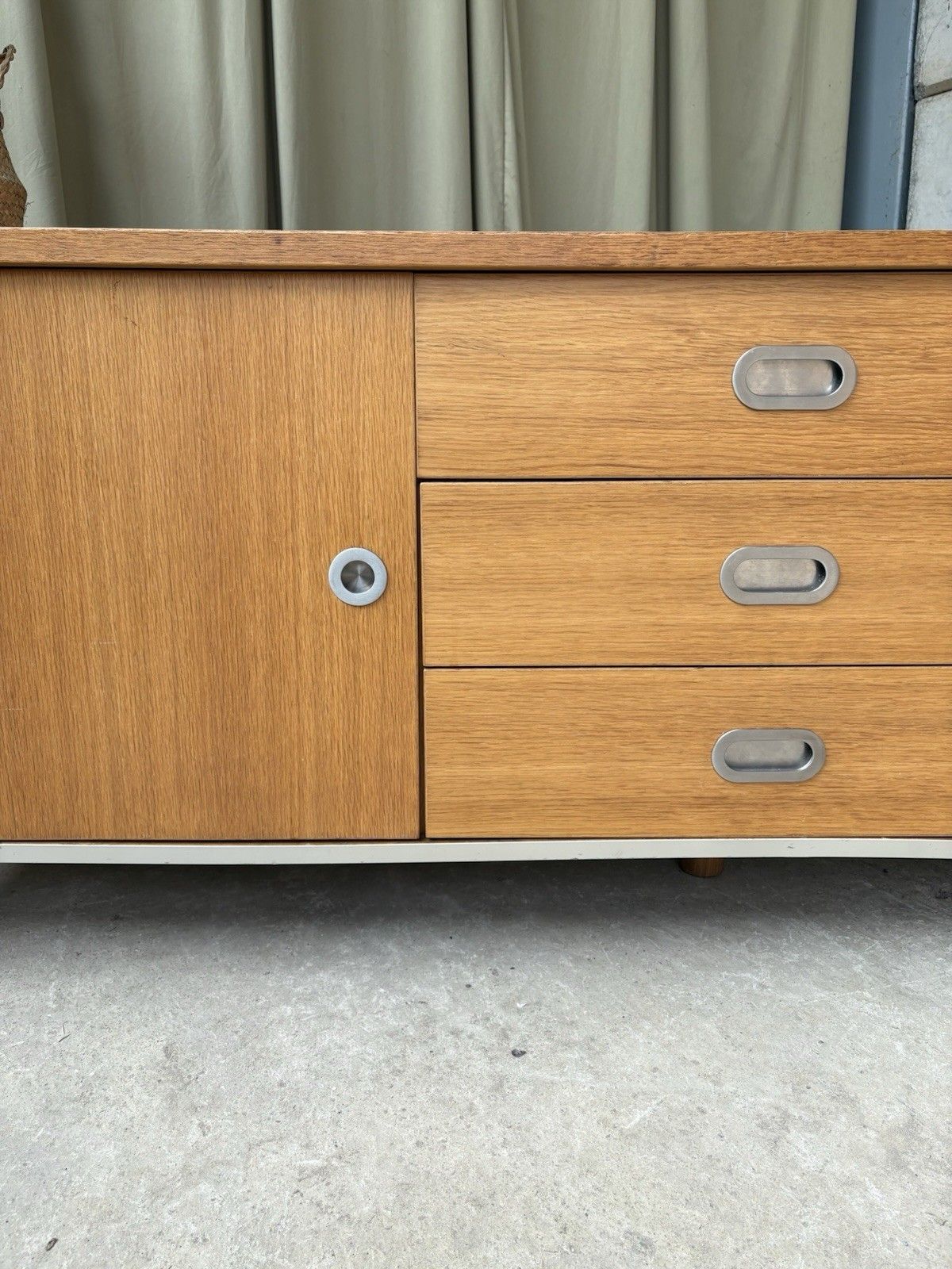 photo buy Vtg Late Mid Century 90s Sideboard Modernist Media Cabinet Unit Lp Storage R1122