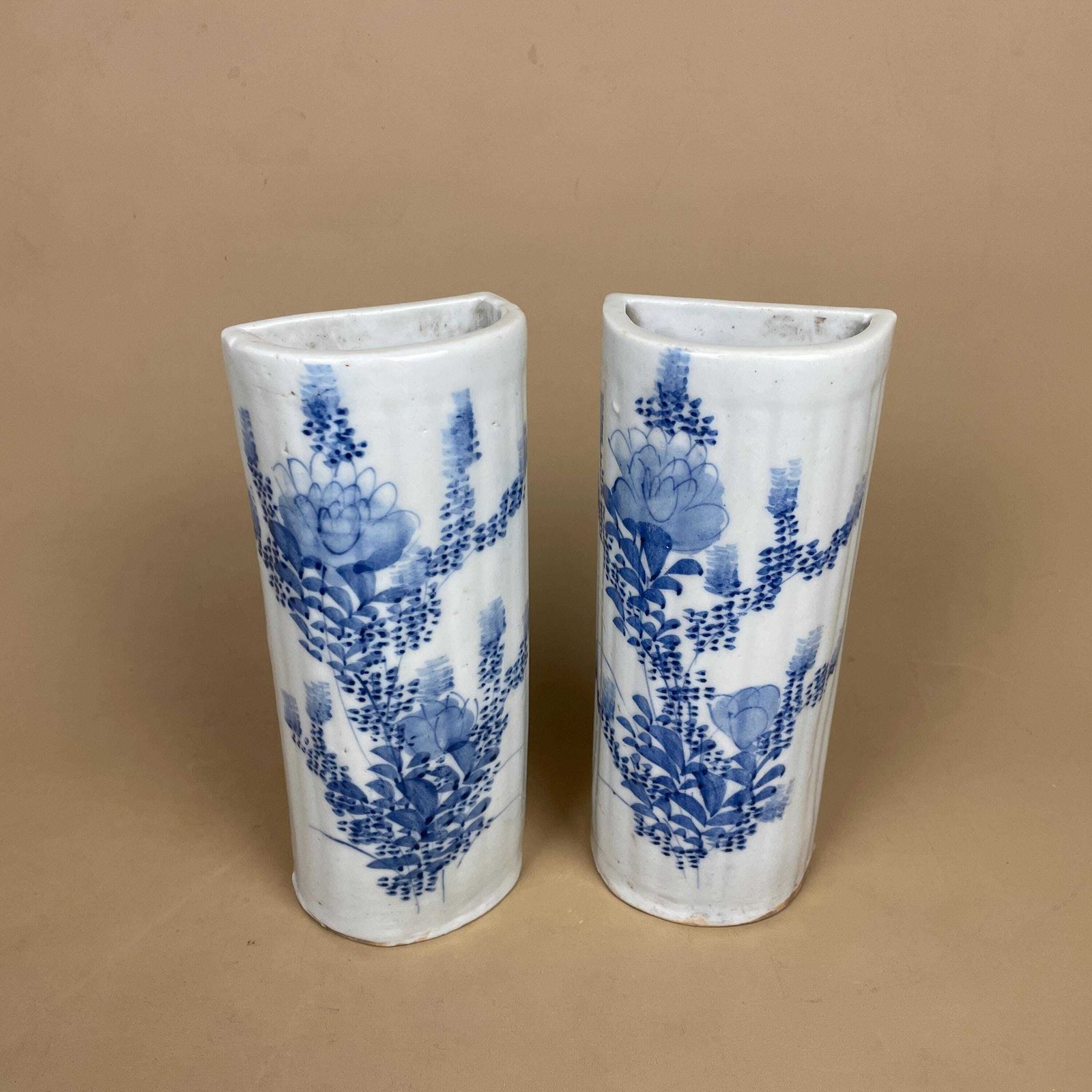 2 Vintage Ceramic Wall Mounted Planter Pocket Vase Floral Oriental Hanging Antique Pot Hanger Indoor Decorative Hand Painted Blue White photo Home Decor