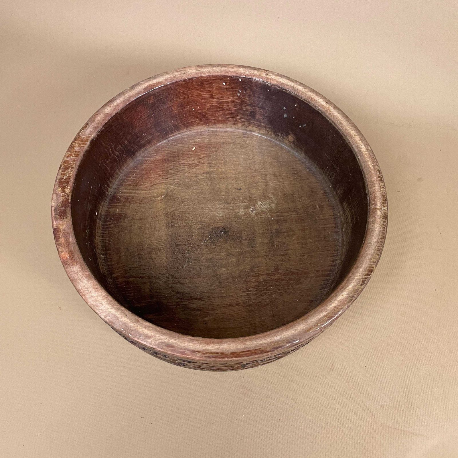 Vintage Hand Carved Wooden Bowl Decorative Floral Leaf Motif Rustic Display Tub Farmhouse Cottage Tableware Wood Handmade Round photo Home Decor
