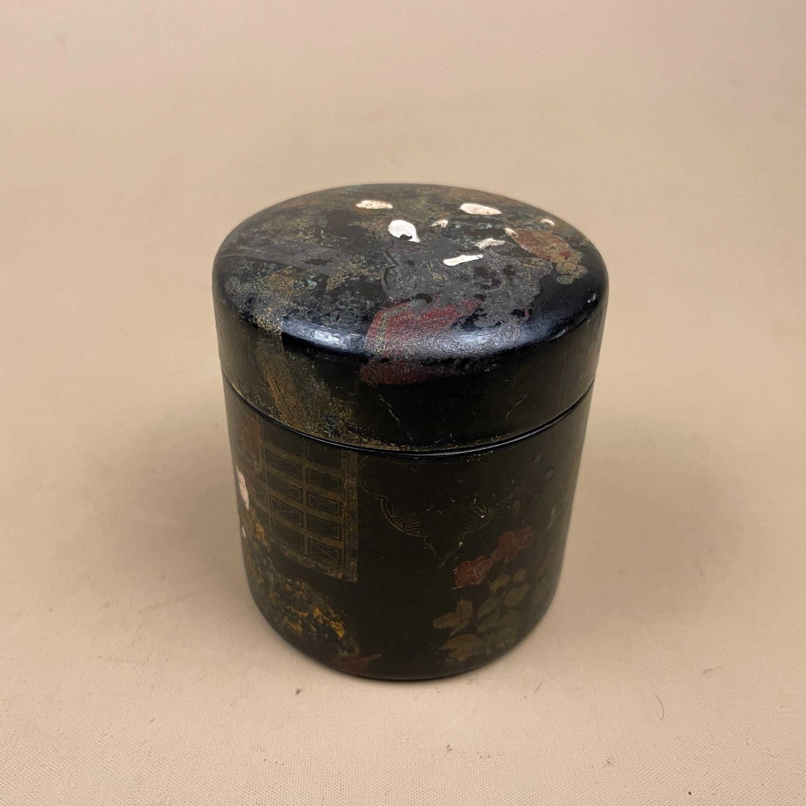 Antique Japanese Wooden Gold Black Lacquer Box Hand Painted Oriental Decorative Storage Asian Art Collectible Round Circle Lidded Lid Japan photo buy