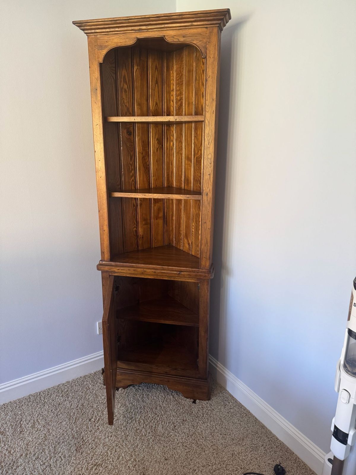 Willis Gambier Vintage Oak Corner Dresser