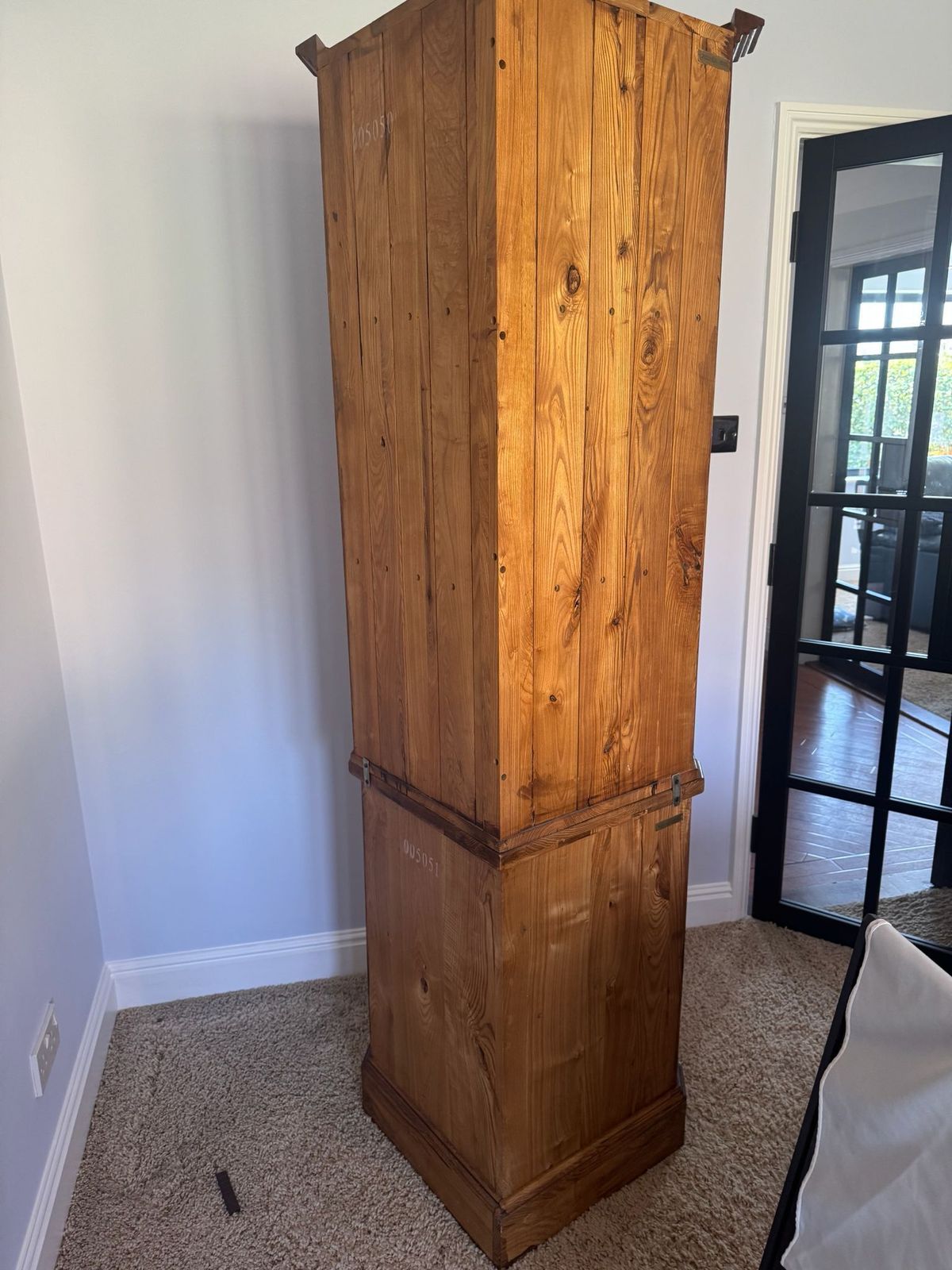 Willis Gambier Vintage Oak Corner Dresser photo 600.0