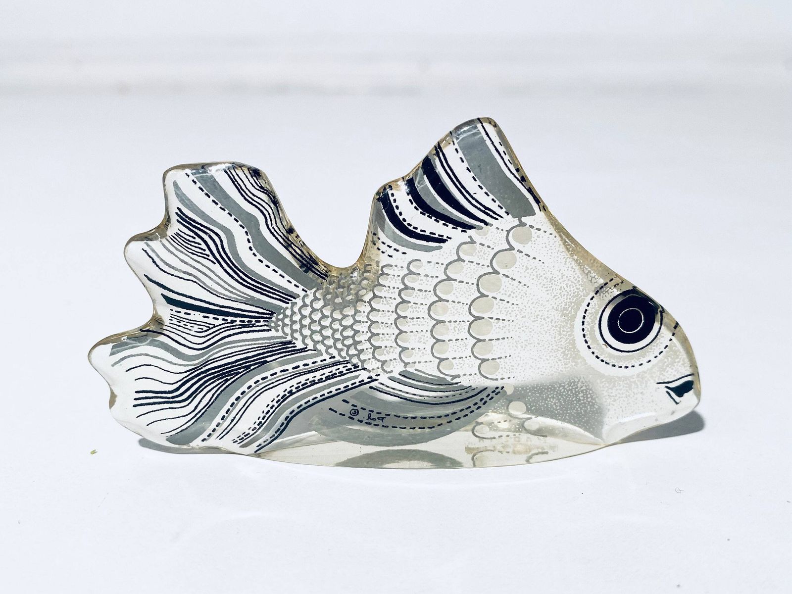 Abraham Palatnik Lucite Fish Decoration Sculpture / Mid Century „Artemis“ Collection 1960s/70s photo buy