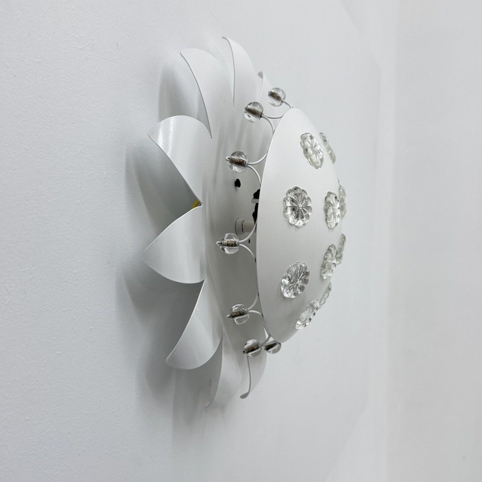 Emil Stejnar Wandlamp Met Bloemkristallen, Ca. Jaren 1950, Wenen photo buy