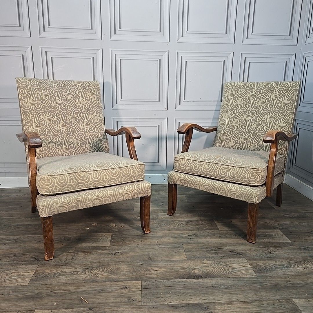 Pair Vintage Upholstered Armchairs Wooden Frame Scroll Arms Seats Chairs Deco photo furniture