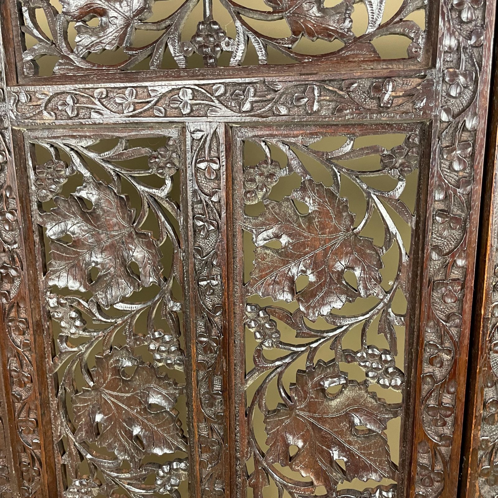 Indian Hand Carved Wood Folding Screen Floral Panels Small Area Divider Antique Wooden Intricate photo vintage