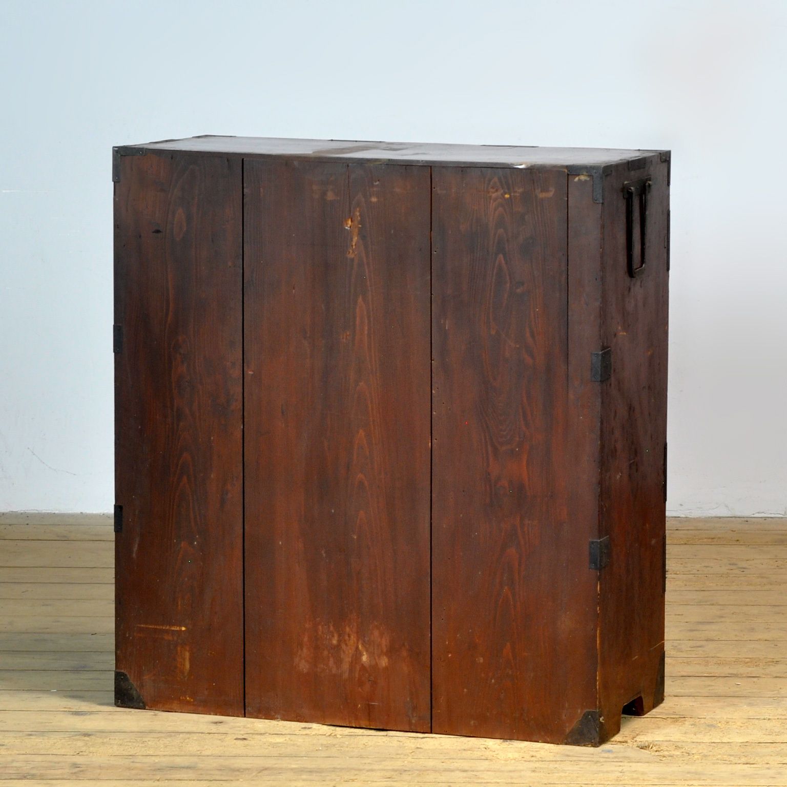 photo vinterior Japanese Tansu Chest Of Drawers, Circa 1890