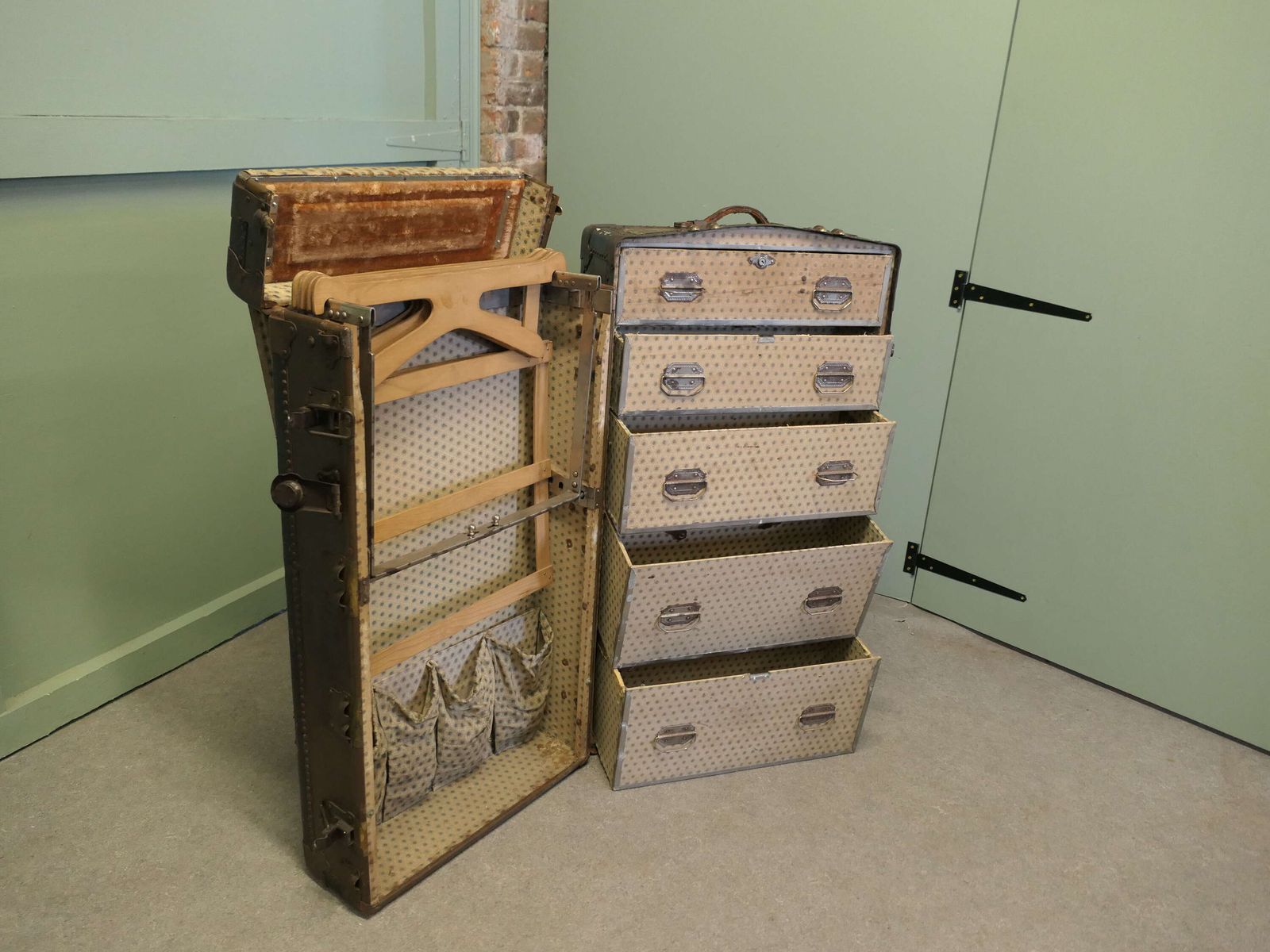 Fitted American Steamer Trunk Or Cabin Wardrobe By Seaward A Superb Piece Of History photo 2400.0