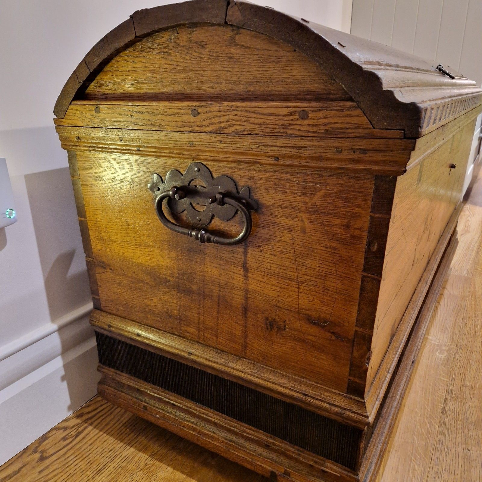photo buy Antique 18th Century Dutch Oak Coffer – Chevron Inlays & Original Iron Handles