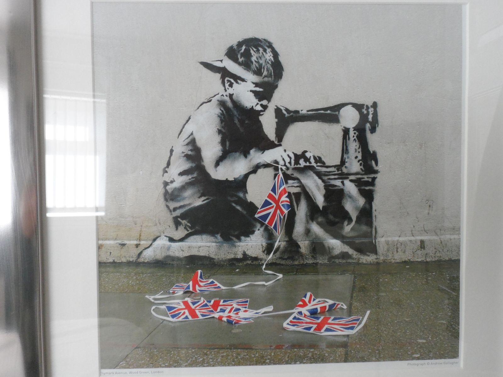 X3 Banksy Framed Art Graffic Street Photographic Prints photo Art