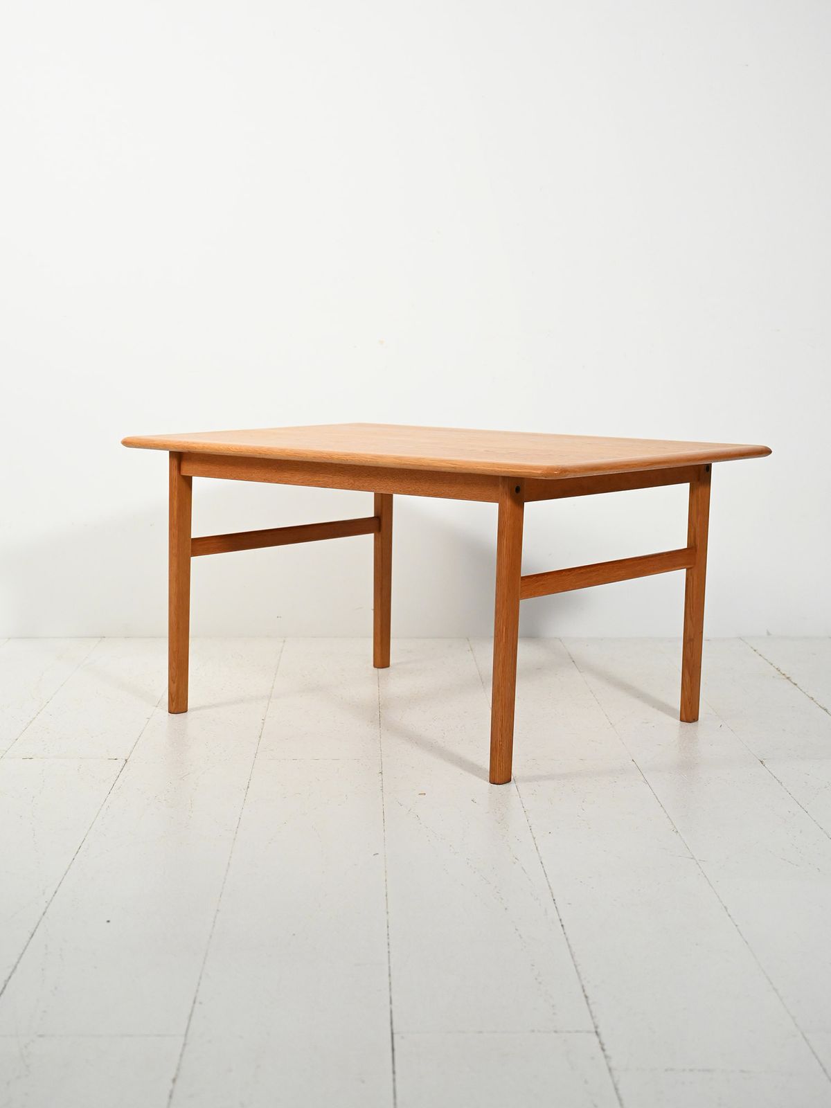 Scandinavische salontafel, ca. jaren 1950 photo for sale