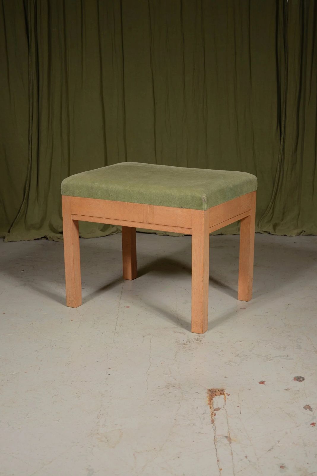 A Heal's Style Pale Oak Stool By Good Furniture Units Ltd.   C.1930
