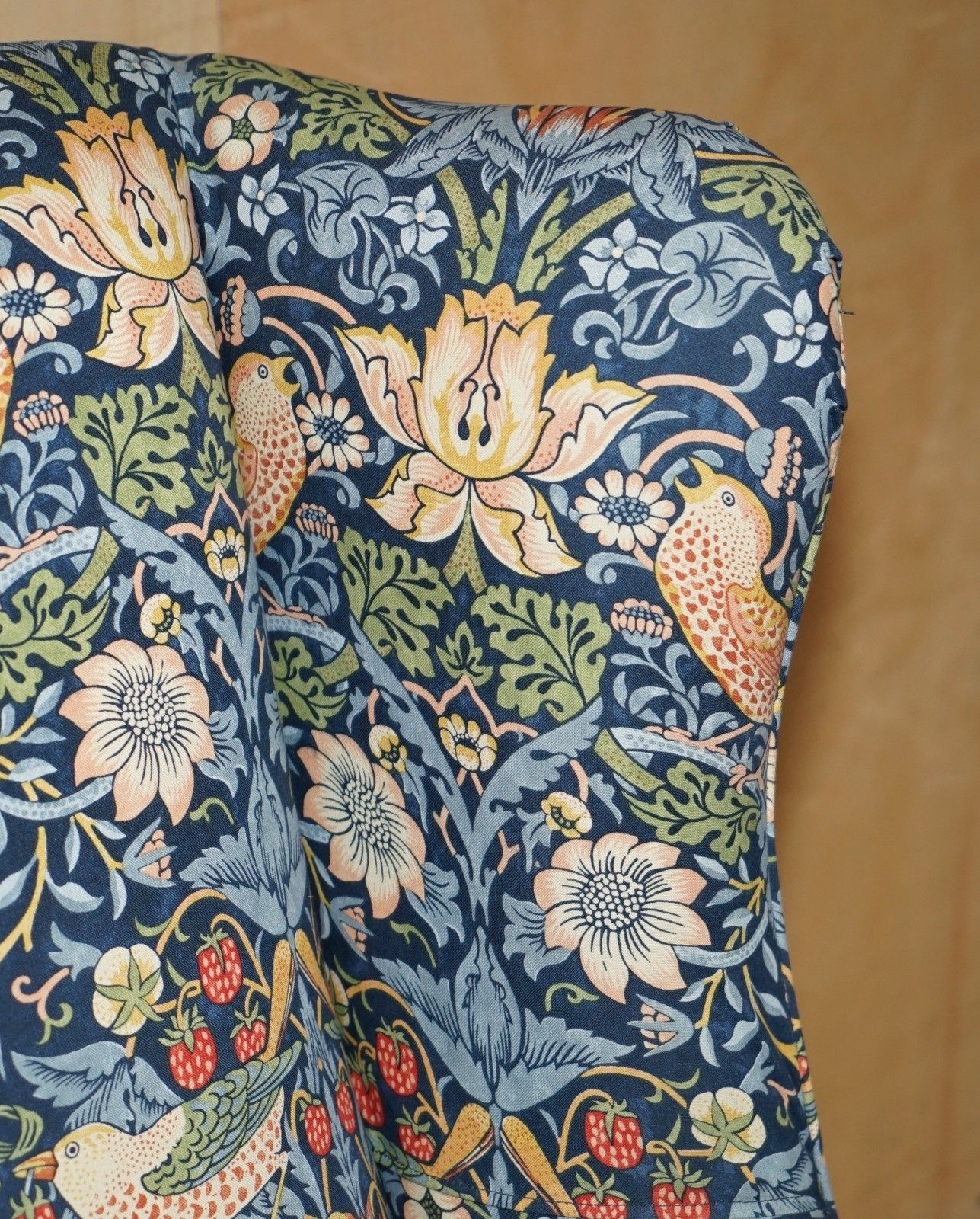 Stunningly Modern William Morris Strawberry Thief Fabric Wingback Armchair photo vintage