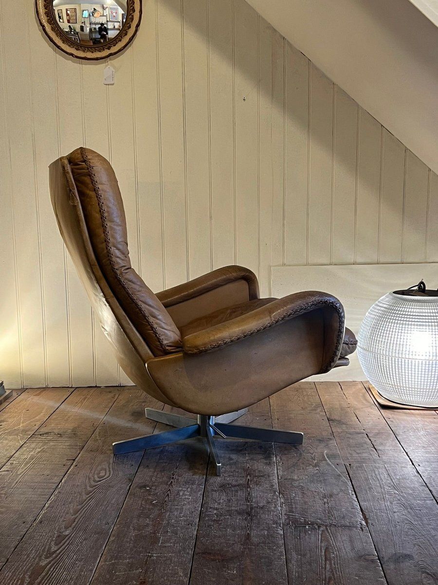 Vintage Model S231 Lounge Chair From De Sede, 1960s photo Furniture