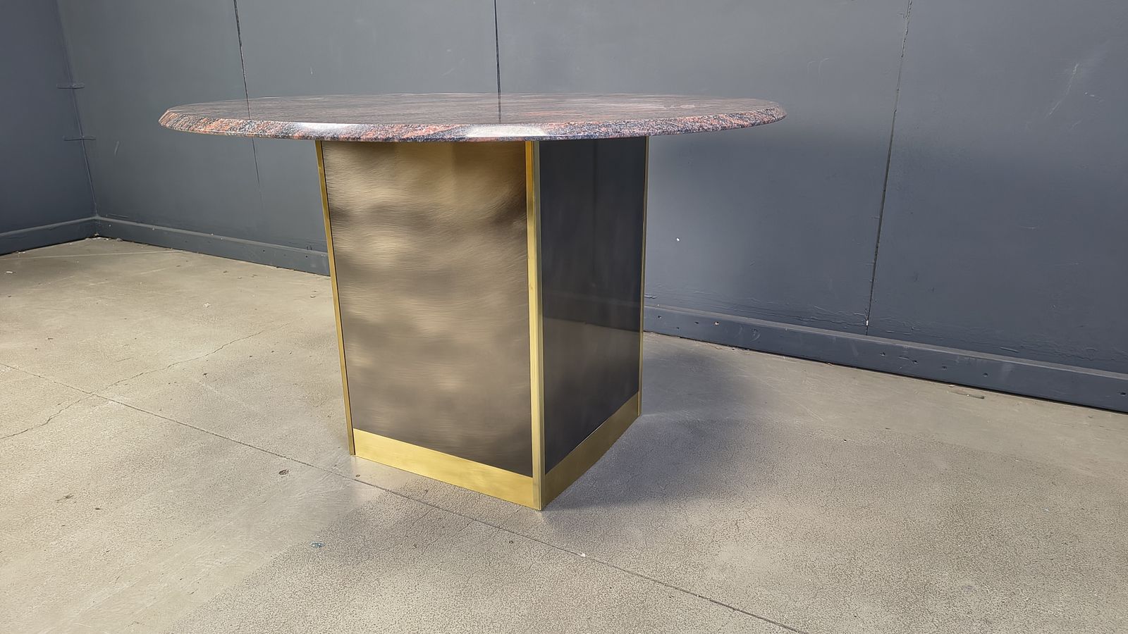 Vintage Round Granite And Brass Center Table By Belogchrom, 1970s photo vinterior
