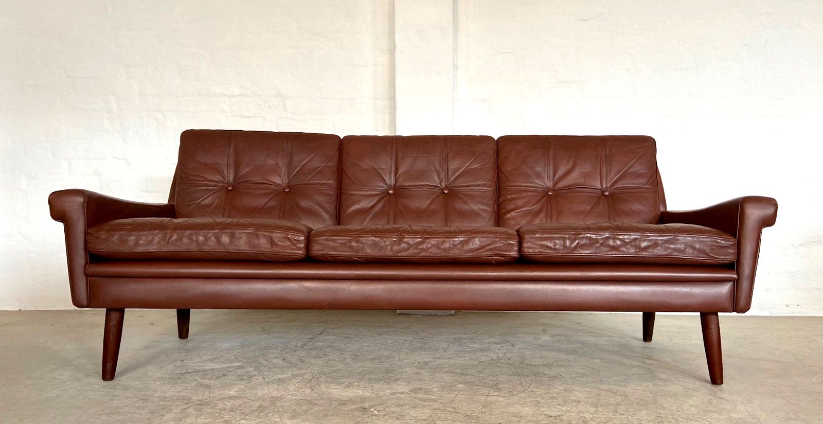 Vintage Danish  Retro Svend Skipper  3 Person Sofa In Dark Cognac  Leather