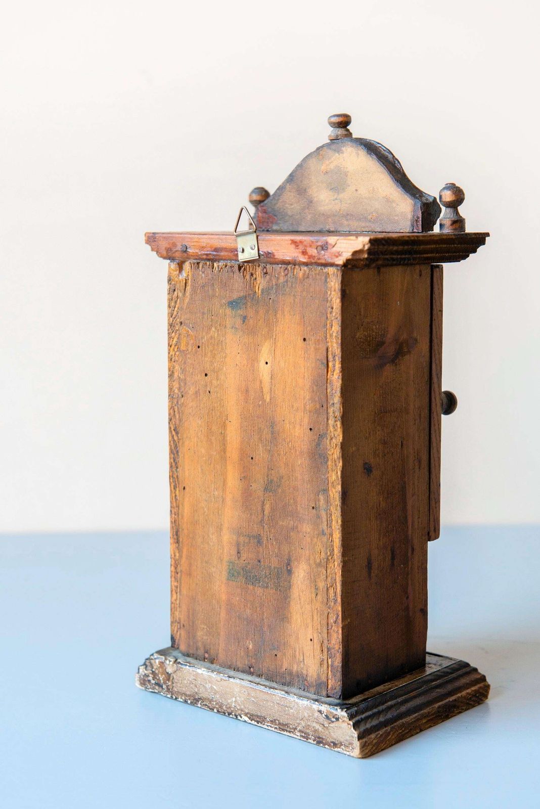 photo for sale Antiek Miniatuur Spiegelkastje – Houten Wandkastje Met Lade, Volkskunst, 19e Eeuw