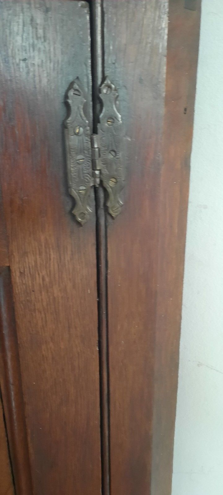 Antique Georgian Oak Hanging Corner Cabinet Working Lock And Key photo Furniture