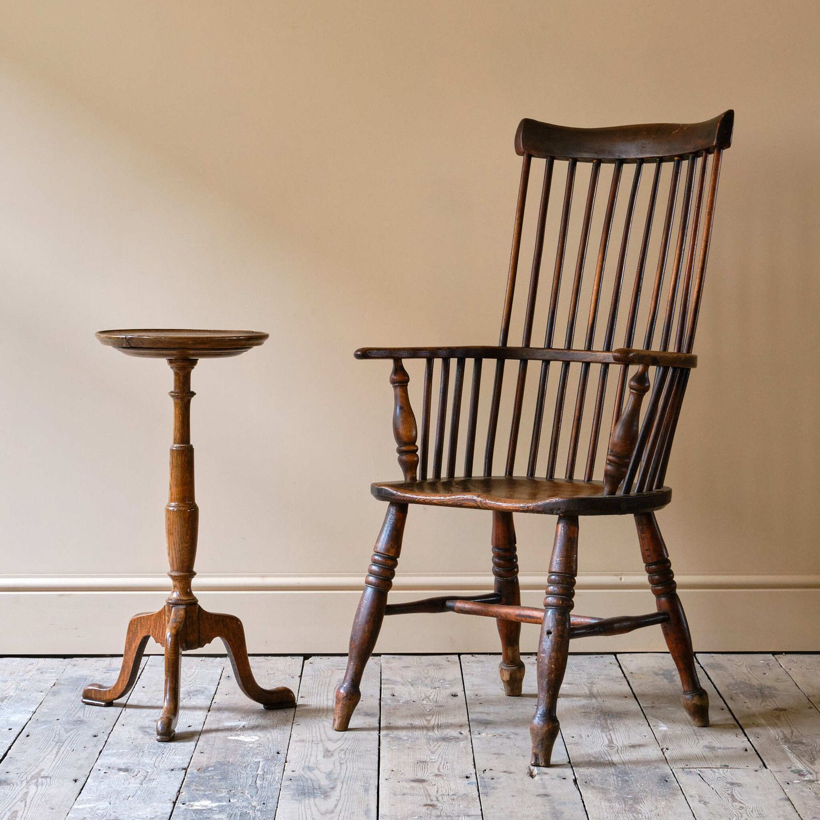 Georgian Comb Back Windsor Chair