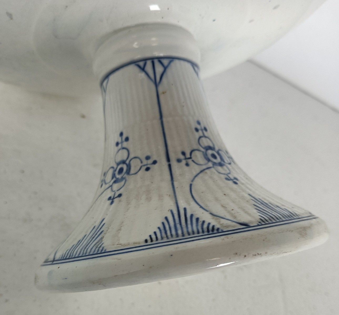 Antique Maastricht Holland Footed Cakestand Serving Dish  Marked Blue White Co photo 91.0