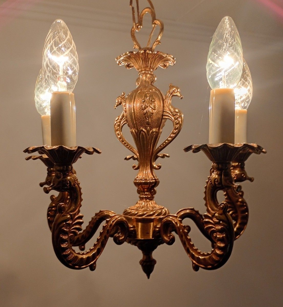 photo furniture Vintage Ornate Chandelier Brass Seahorses 5 Arm Lights Small Ceiling Fixture