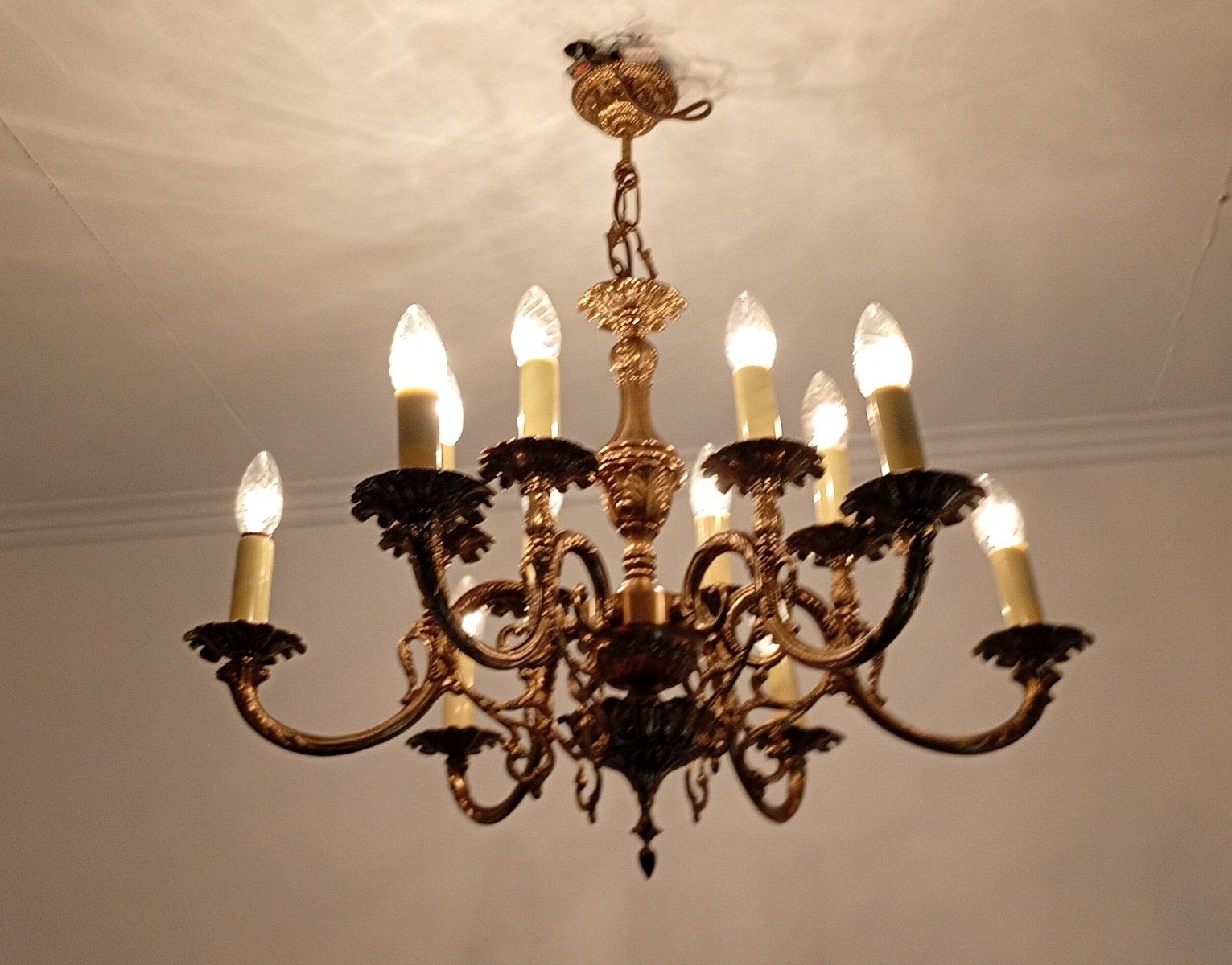Gorgeous Spanish Revival Brass Chandelier  12 Arm Lights Vintage Ornate Ceiling photo 715.0