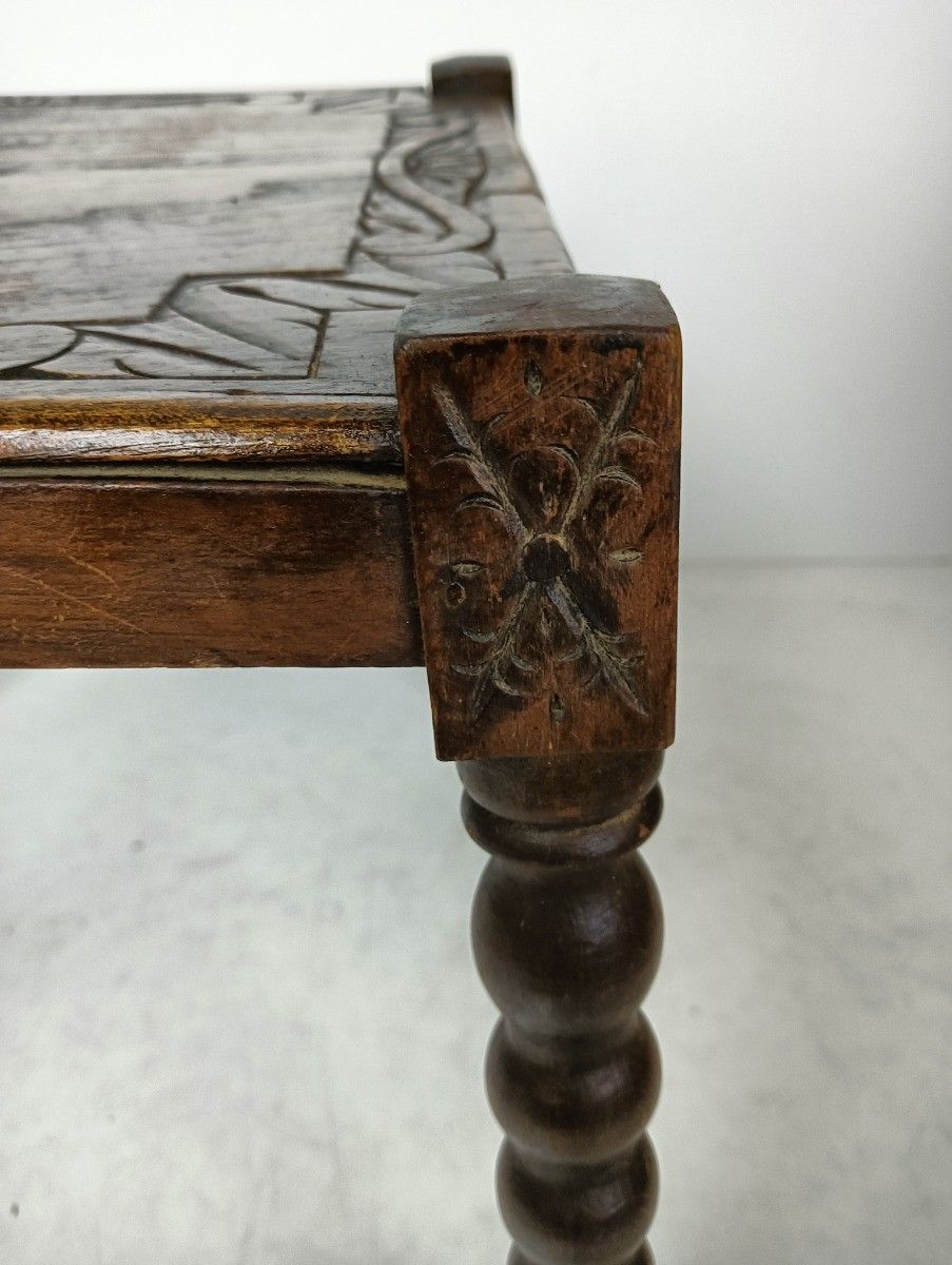 Antique Side Occasional Coffee Tea Table Hand Carved Wood Gorgeous Etched Patter photo furniture