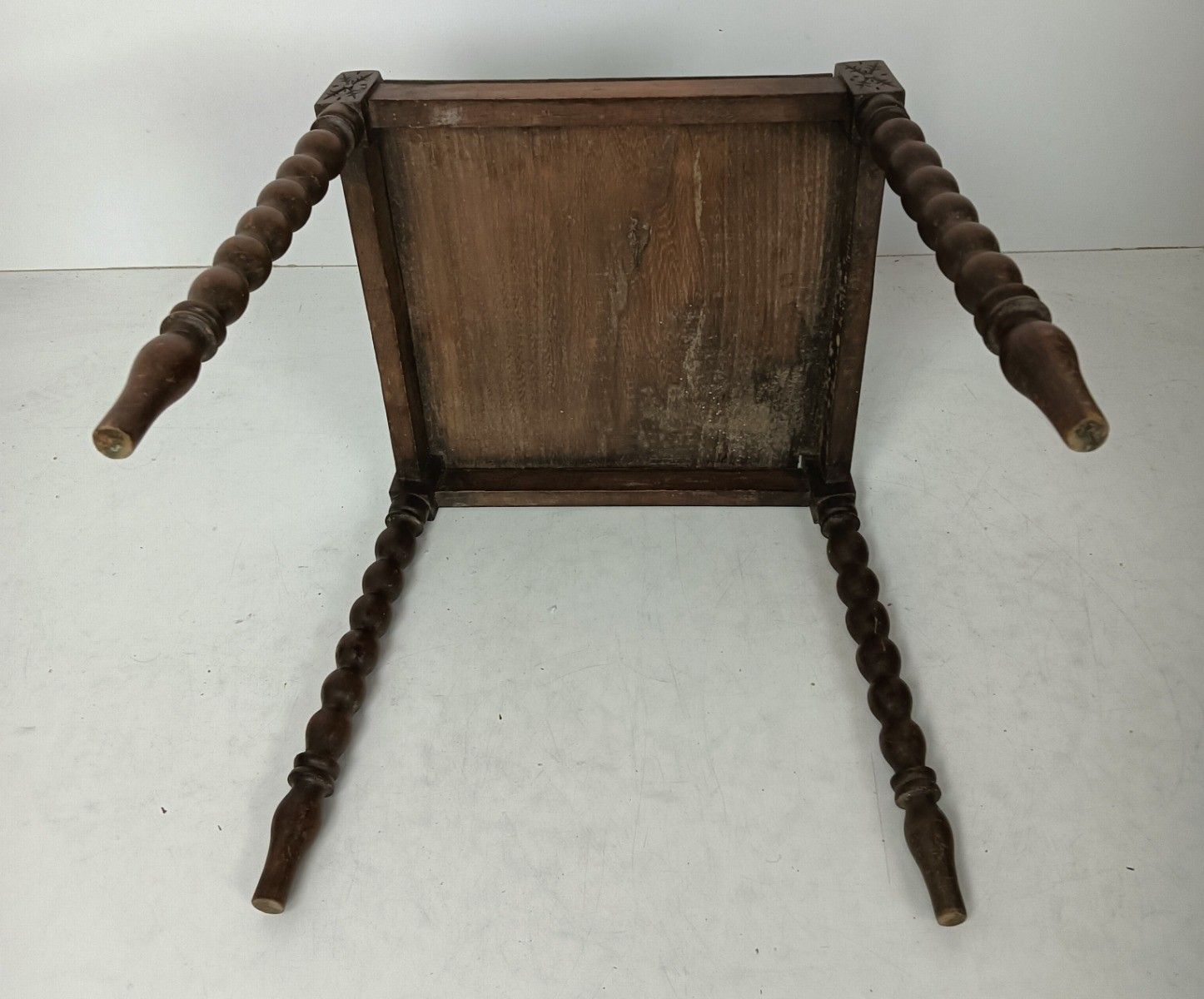 Antique Side Occasional Coffee Tea Table Hand Carved Wood Gorgeous Etched Patter photo vinterior