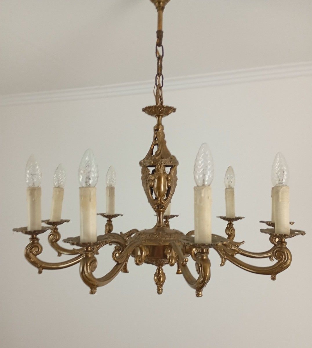 Gorgeous Spanish Revival Brass Chandelier 9 Arm Lights Vintage Ornate Ceiling Fi photo for sale