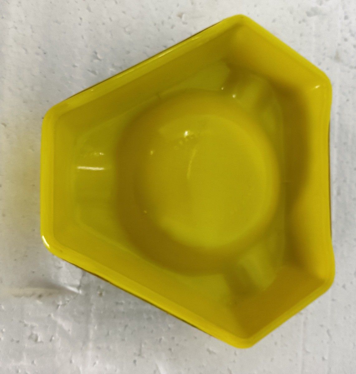 Vintage French Yellow Advertising Ashtray Ricard Anisette Liqueur I Opaline Glas photo for sale