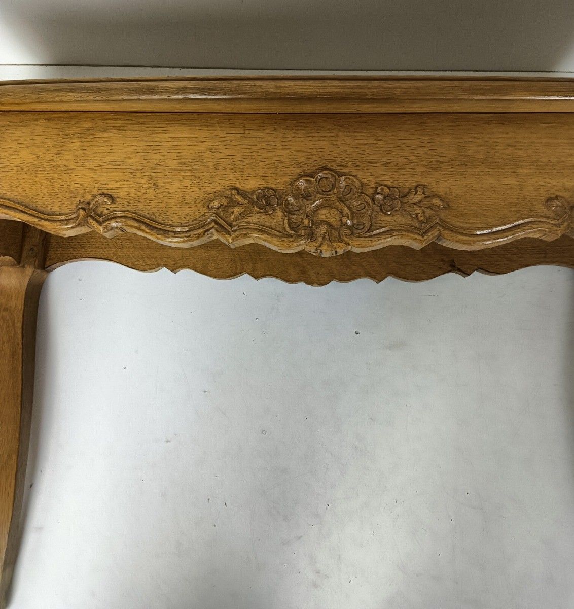 Louis XV/XVI Style  Carved Wood Vintage Side Coffee Wine Occasional Table Lovely photo Furniture