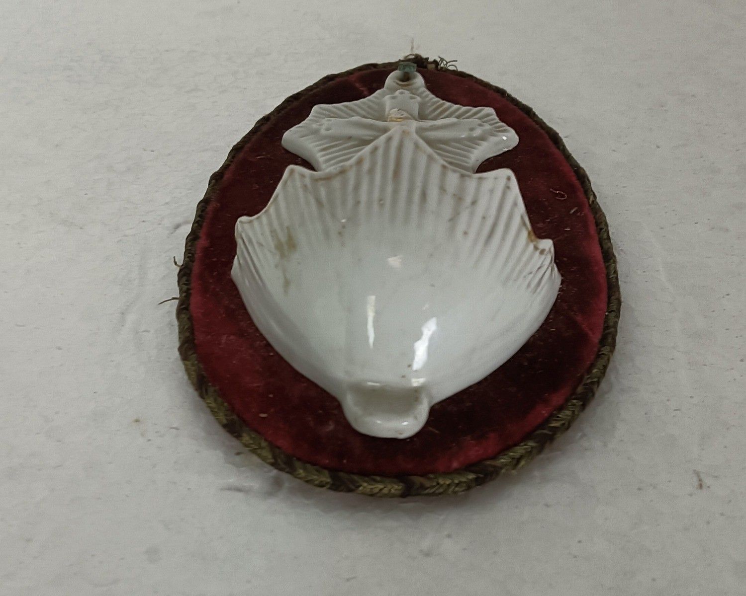 Antique Bisque Porcelain White Vessel Holy Water Font Crucifixion On Velvet Wood photo Art