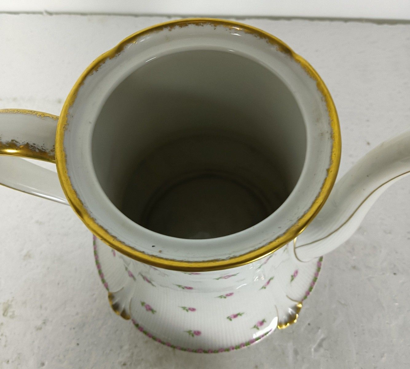 photo furniture Tea Coffee Pot  Breakfast Plates Antique Dekor Gilda Limoges  Rose Buds  Frognet
