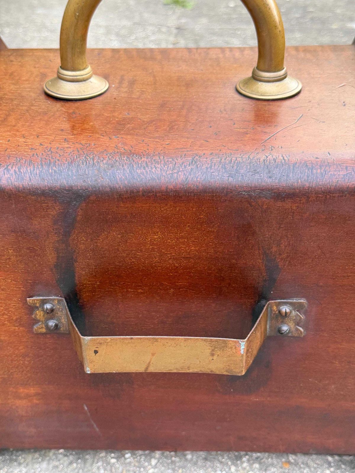photo vinterior Antique Victorian Wooden Coal Scuttle Brass Fireside Log Storage Box
