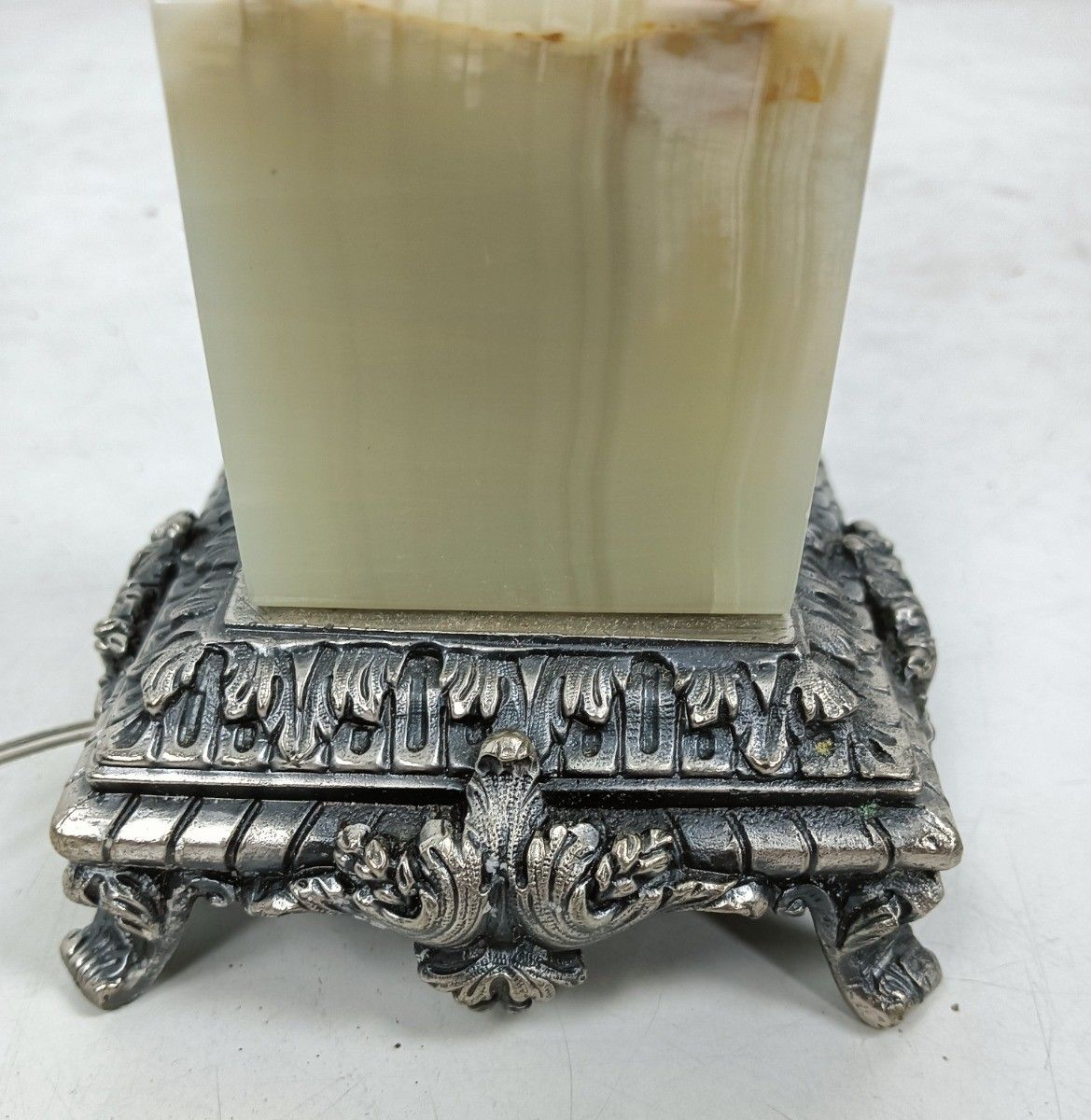 Vintage Table Desk Lamp Spelter Figurine Girl Marble Opaline Glass Italy photo vinterior