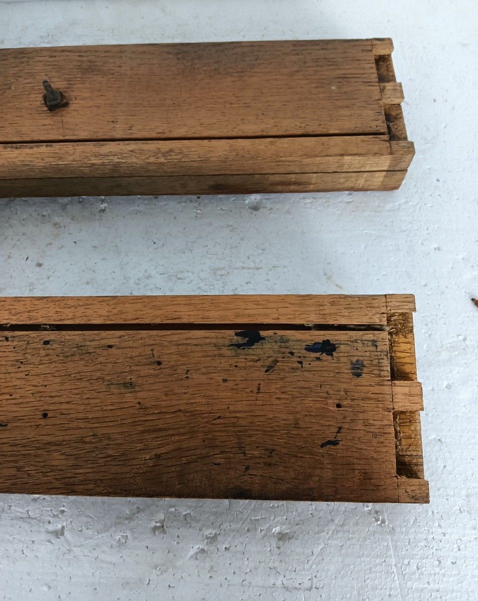 Pair Front Of Drawers Trims Pediments Ornate Carved Wood Antique Reclaimed Archi photo vintage