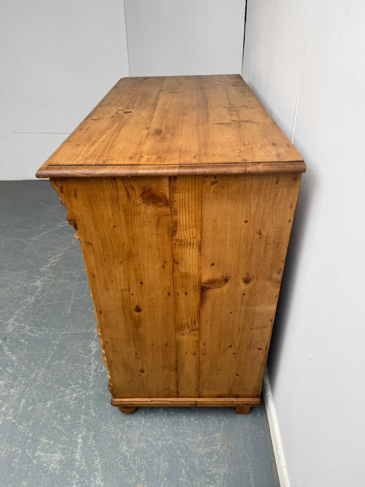photo furniture An Original Antique Pine Columned Hungarian Waxed 3 Drawer Chest Of Drawers