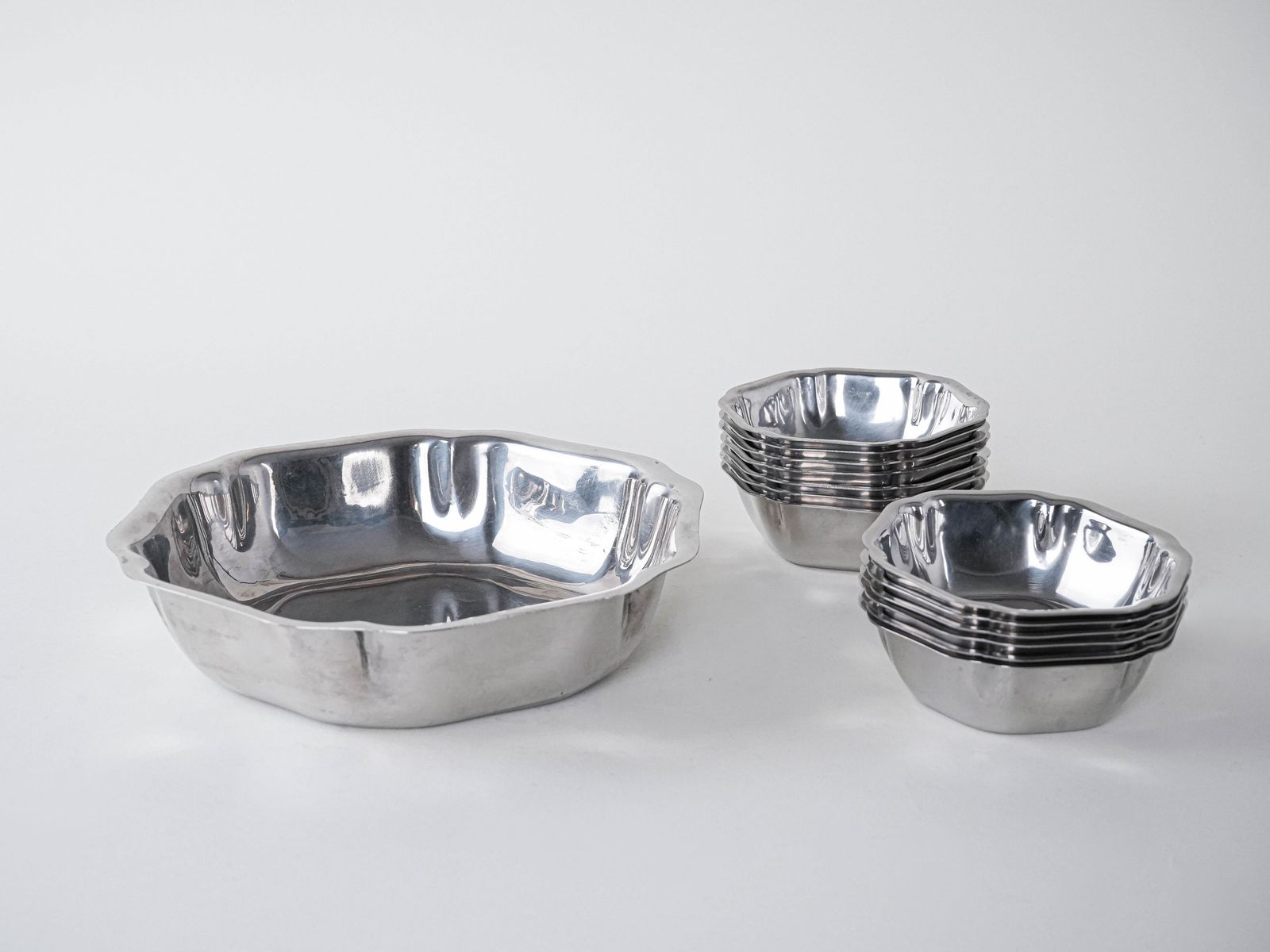 Set Of Stainless Steel Bowls, Italian Design, 1980s, Made In Italy photo Home Decor