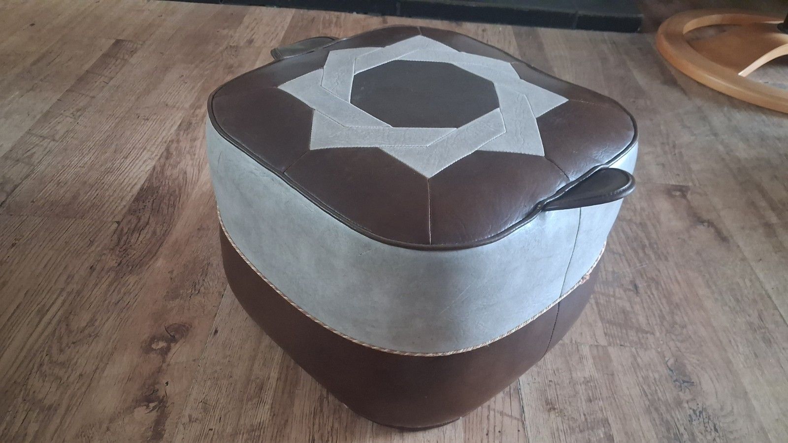 photo vinterior Original 1960's Sherbourne Pouffe Footstool In Very Good Condition