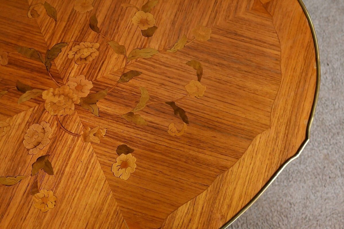 Louis XV Style Marquetry Coffee Table – Mid 20th Century photo vinterior