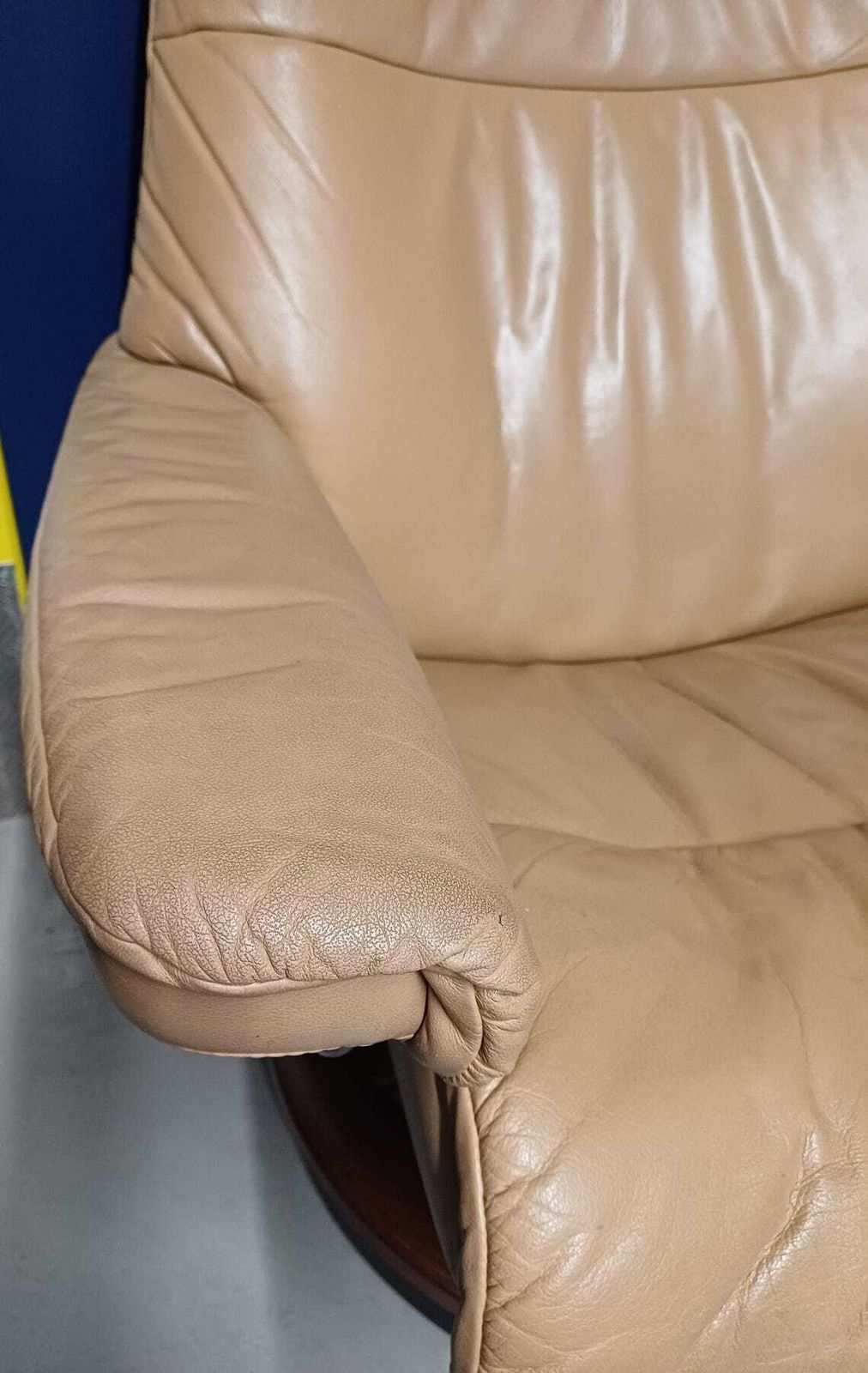 Ekornes Stressless Tan Leather Recliner Armchair And Footstool   Free Delivery Within 50 Miles, Further Afield At Cost. photo 400.0
