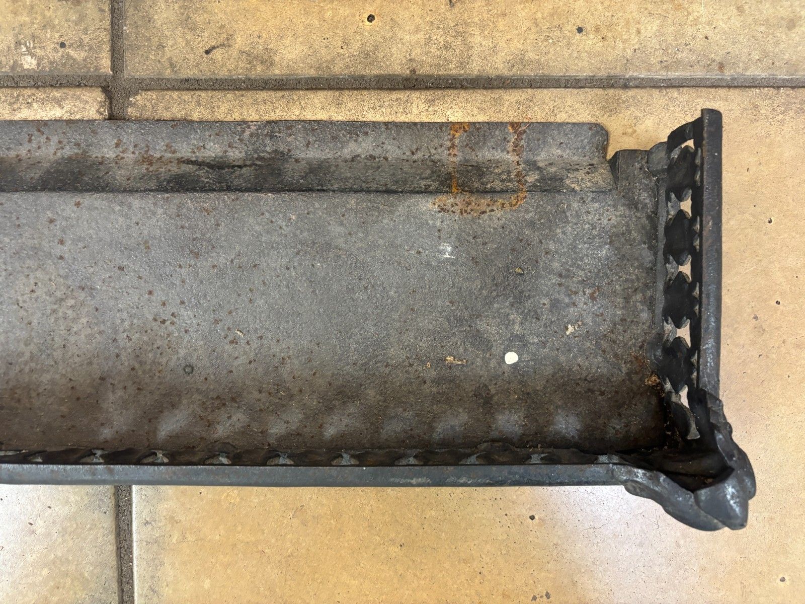 Antique Victorian Cast Iron Fireplace Fender/ Kerb photo vinterior