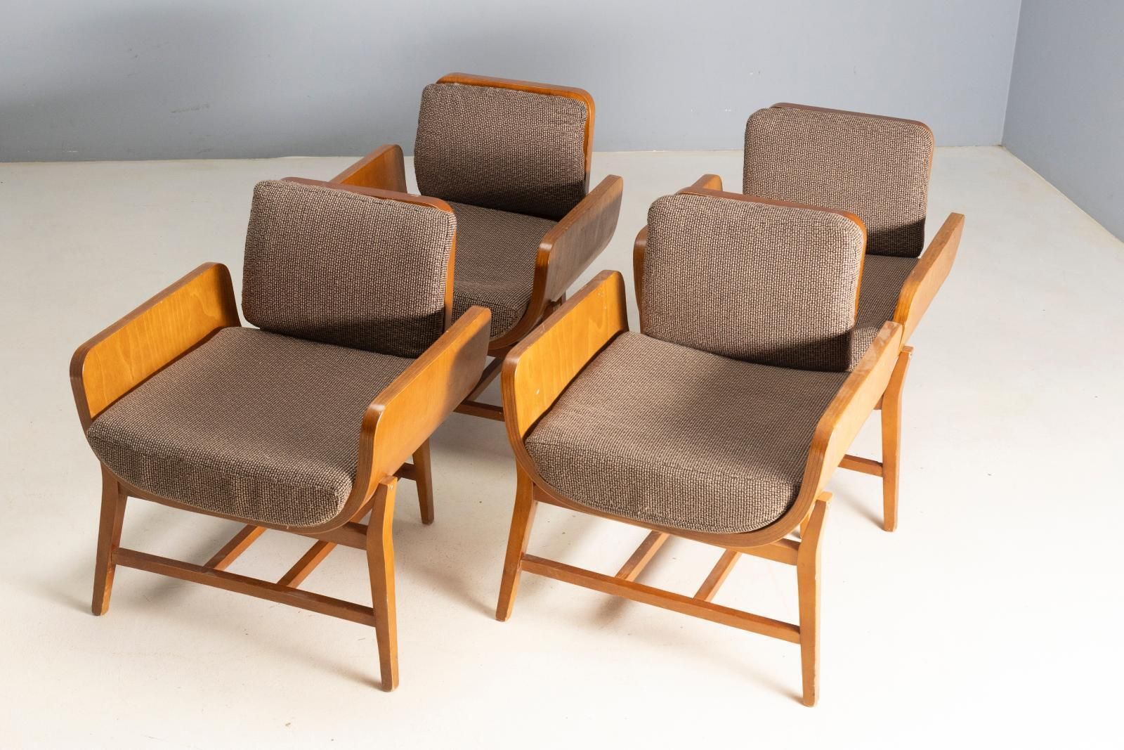 Set Van 4 Fauteuils, Jaren 1970, Frankrijk photo Meubels