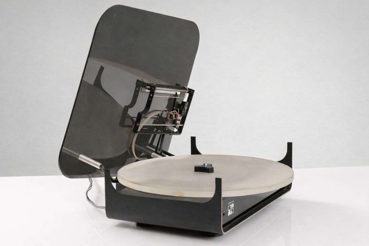 Turntable Au/Ra G1, Jiří Janda, 1990s, Czech Republic