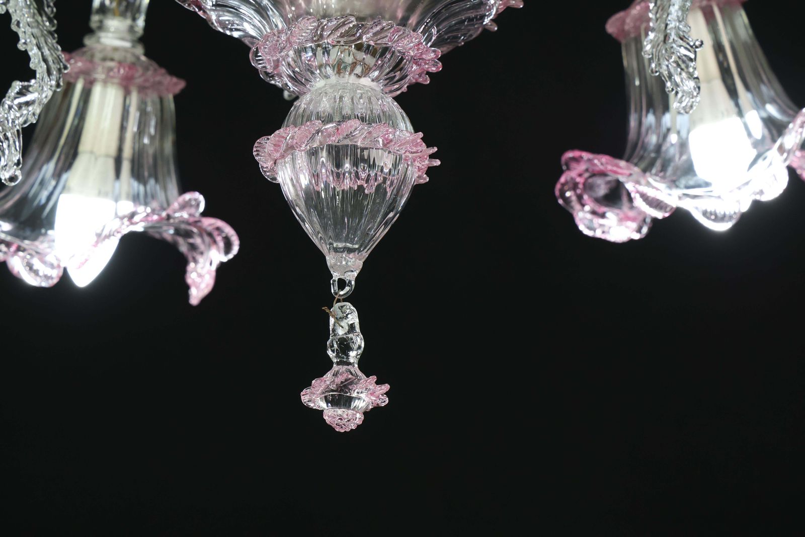 Charming Vintage Venetian Chandelier, Pink Murano Glass, 1950s photo vinterior