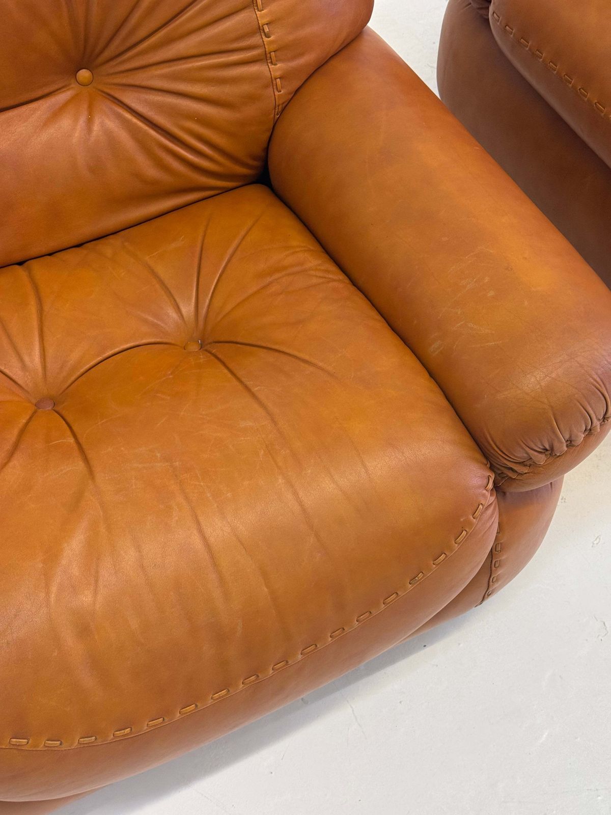 photo for sale Cognac Brown Leather Sapporo Armchair For Mobil Girgi