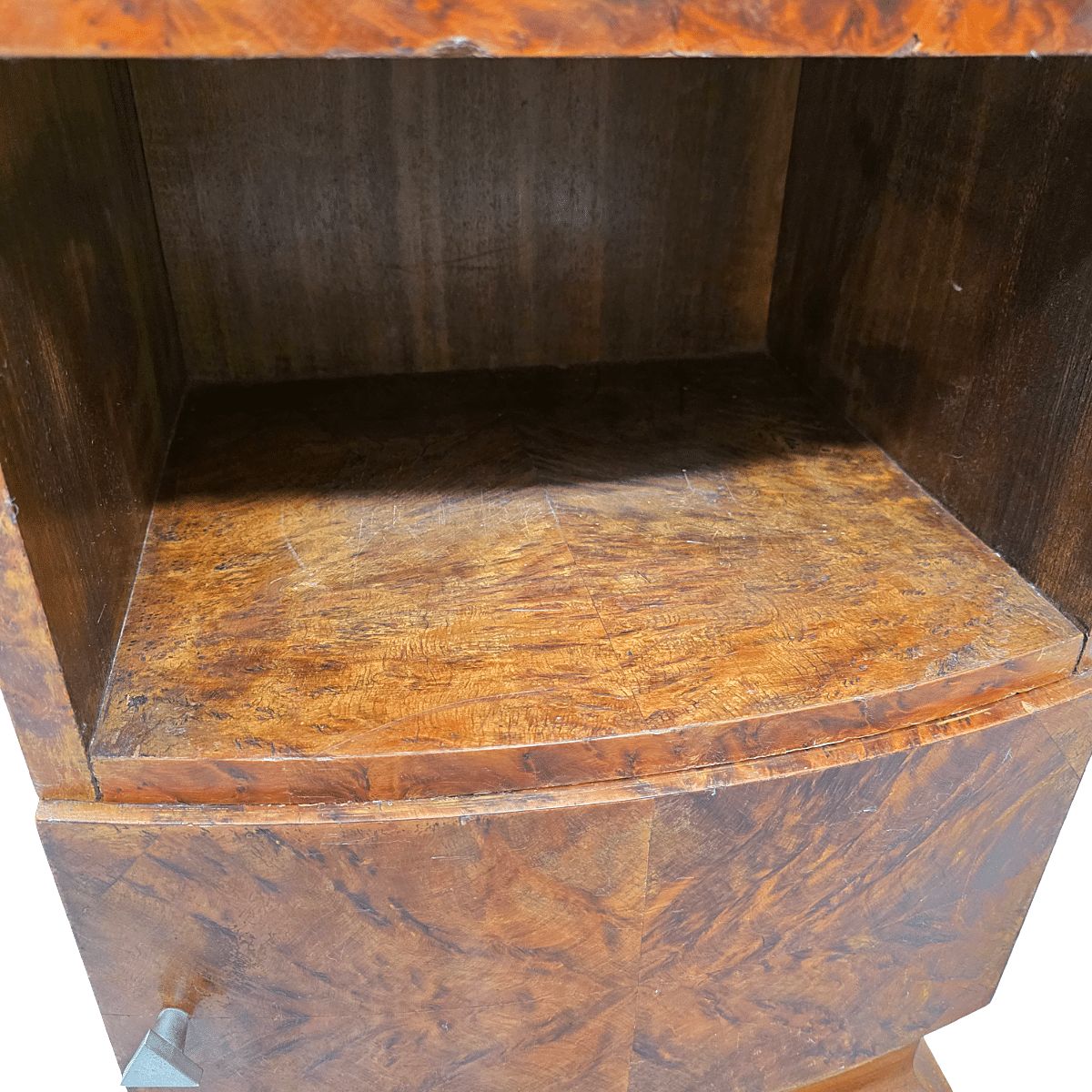 French Art Deco Burr Walnut Bedside Table, 1920/30s photo 135.0