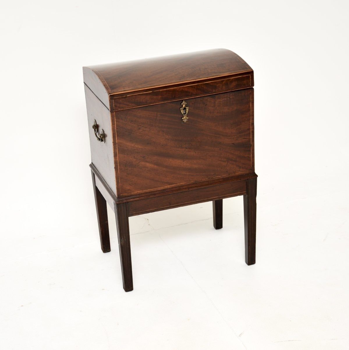 Antique Georgian Period Inlaid Mahogany Cellarette / Wine Cooler By Gillows