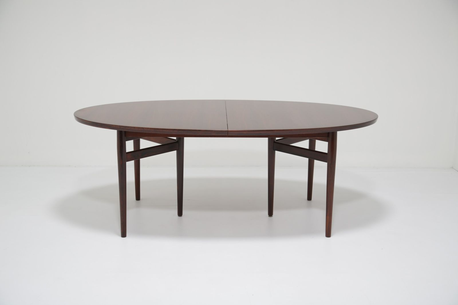 Furniture Arne Vodder Model 212 Figured Rosewood Dining Table: 10 Seater Extending 10 Seater For Sibast Mobler, 1960s photo